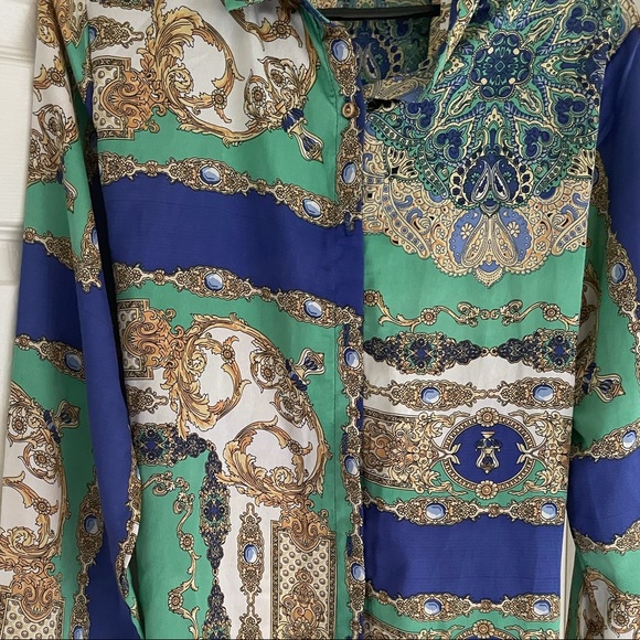 Button up dress in silk. Blue, gold and green. - Picture 2 of 2